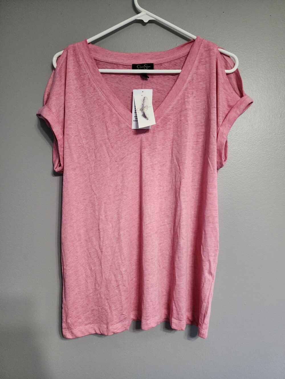 Jessica Simpson Pink V-Neck Cold-Shoulder Tee